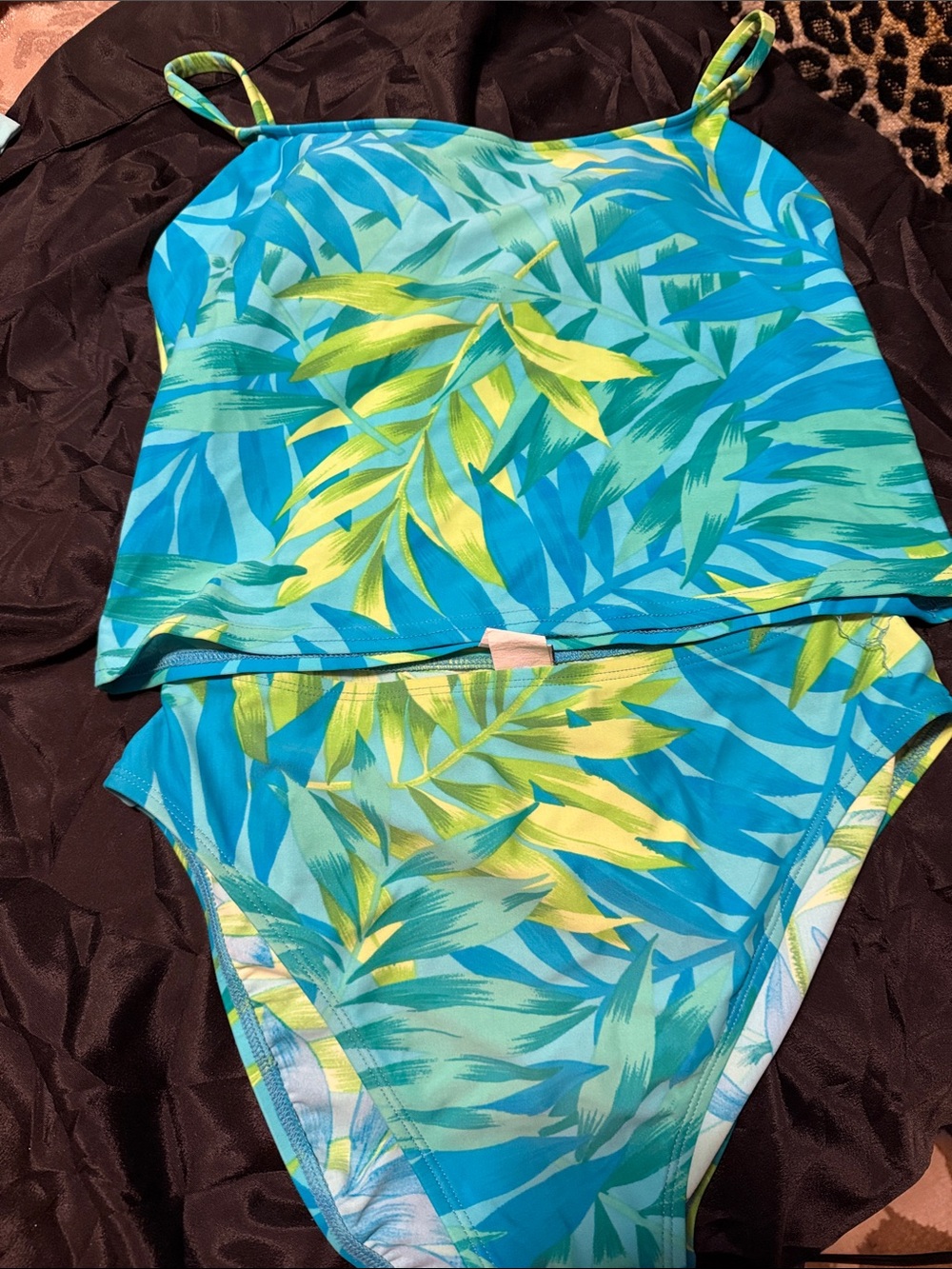 Ocean Avenue size 12 Tropical  Leaf Print Two-Piece Tankini fits 8-12